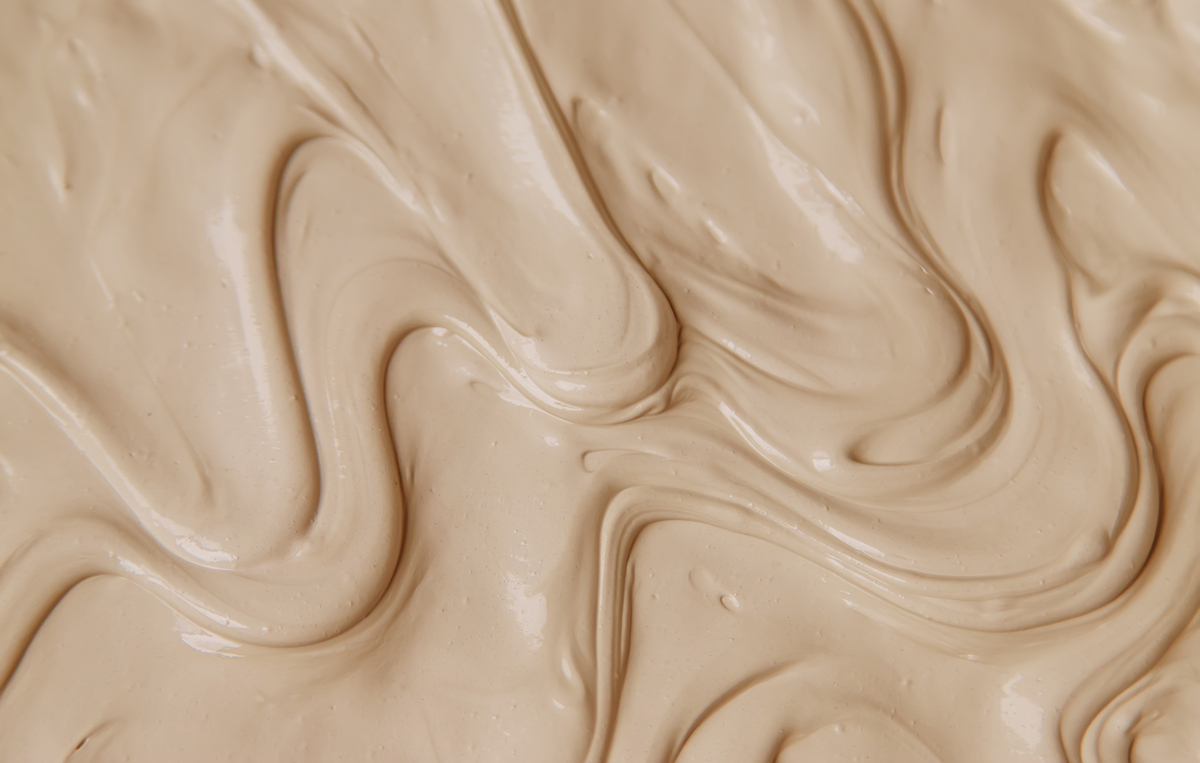 Clay texture spa mask for face and body. Selective focus. texture masque visage